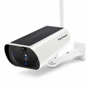 Бяла безжична соларна камера FipTec с вграден соларен панел и антена, представена на чист бял фон, осигуряваща надеждна автономна защита и пълно спокойствие за вашия дом.