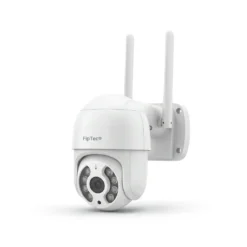Бяла въртяща се безжична WiFi камера FipTec с две антени за външно видеонаблюдение на чист фон, осигуряваща надеждна защита и пълно спокойствие за вашия дом и семейство.