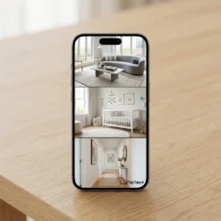 Смартфон, показващ едновременно видео на живо от три различни стаи (хол, детска стая и коридор), заснето от вътрешни смарт WiFi камери FipTec. Осигурете си надеждна охрана и интелигентна сигурност за вашето пълно спокойствие чрез удобен и детайлен мониторинг на целия ви дом директно от мобилния ви телефон.