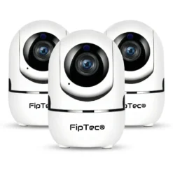 Комплект от три бели вътрешни смарт WiFi камери FipTec, представени на изчистен бял фон за цялостно покритие на дома. Осигурете си надеждна охрана и интелигентна сигурност за вашето пълно спокойствие чрез ефективна система за видеонаблюдение във всяка стая.