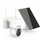 Бяла безжична соларна камера FipTec със самостоятелен соларен панел на бял фон, предоставяща енергийна независимост и надеждна защита за вашия дом, осигурявайки ви пълно спокойствие.