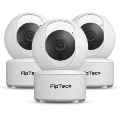 Комплект от три бели вътрешни WiFi камери FipTec, представени на изчистен фон. Тази система осигурява цялостна охрана за вашия дом и гарантира дискретна сигурност и пълно спокойствие за семейството ви.