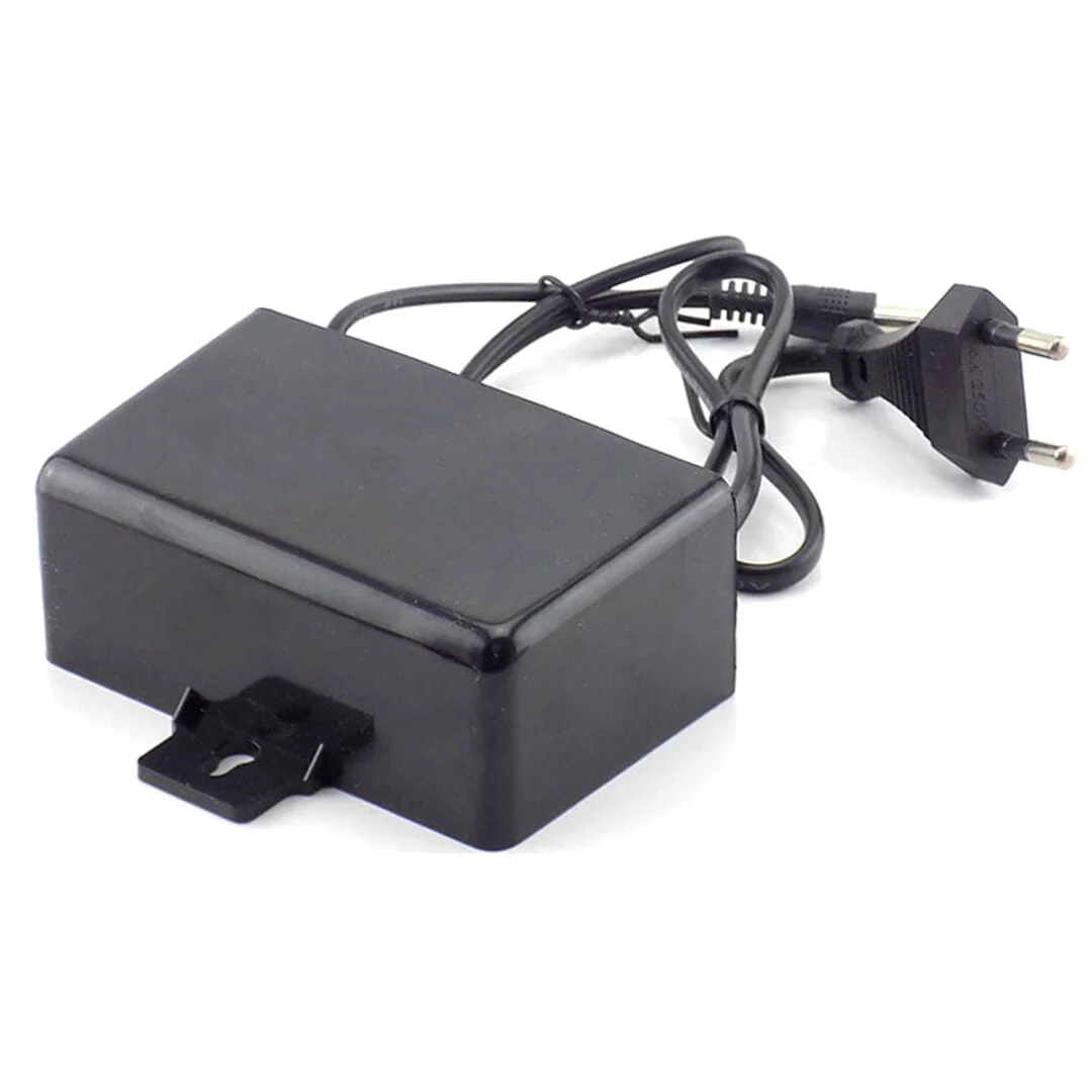 Захранващ адаптер FipTec 12V, специално проектиран за камери за видеонаблюдение. Осигурява стабилно и непрекъснато захранване, необходимо за оптималната работа на вашите камери.